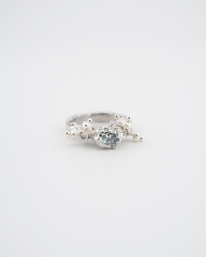 babysbreath ring - aquamarine